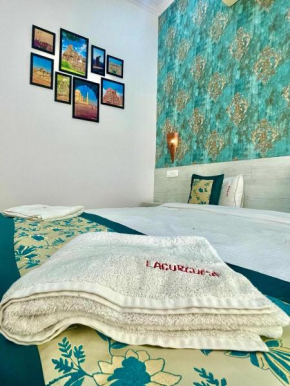 La Curcuma Luxury Homestay
